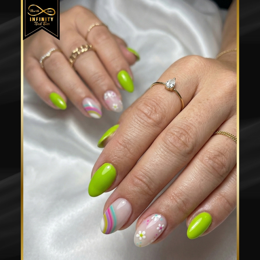 INFINITY NAIL BAR